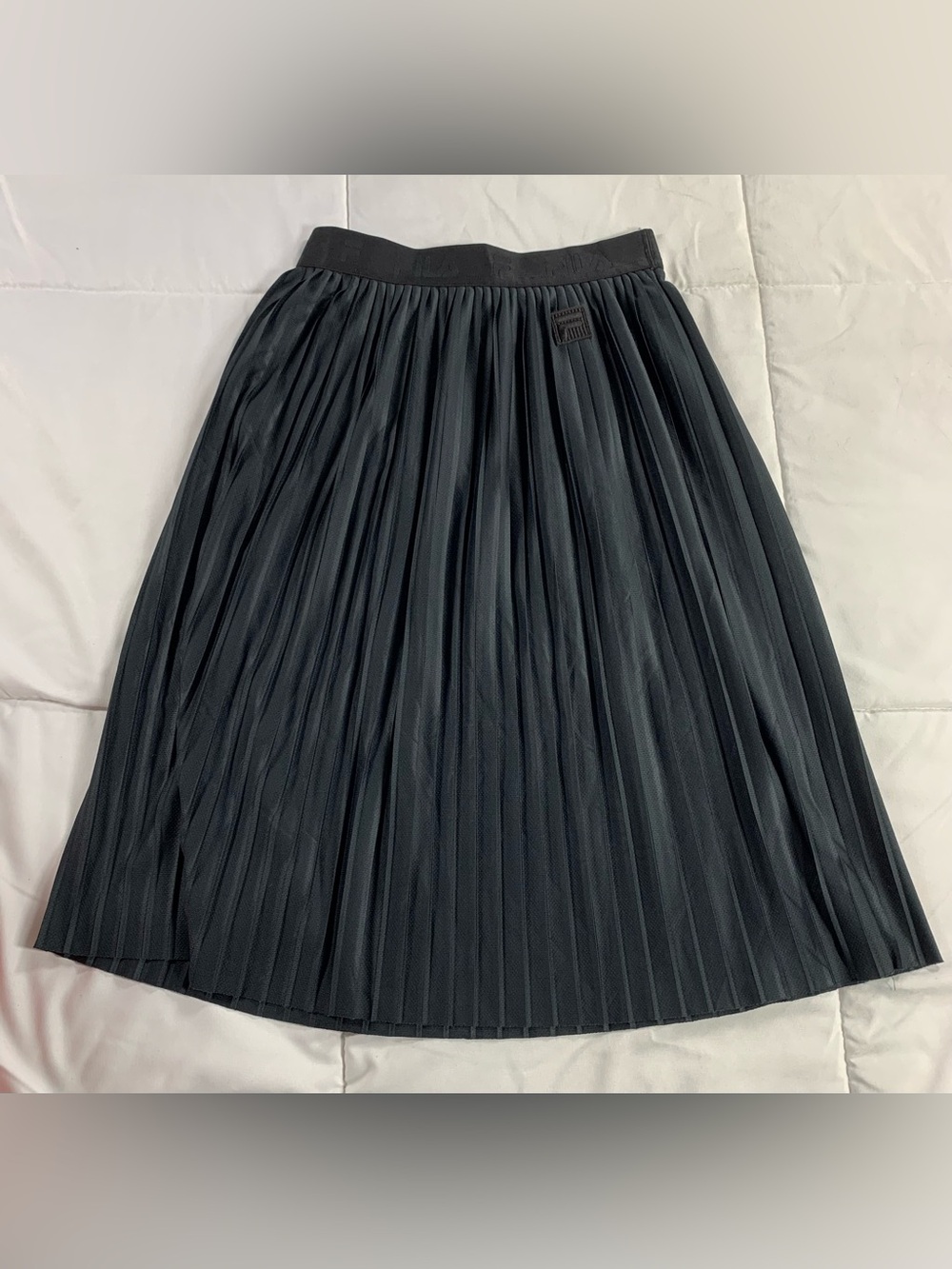 Preloved FILA skirt size S